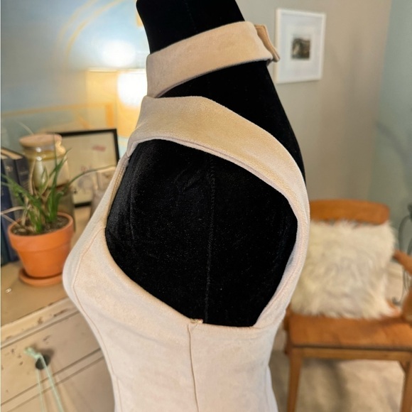 Seek The Label XS Dress Blush Nude Faux Suede Halter Stretch Australian Design - Picture 5 of 12